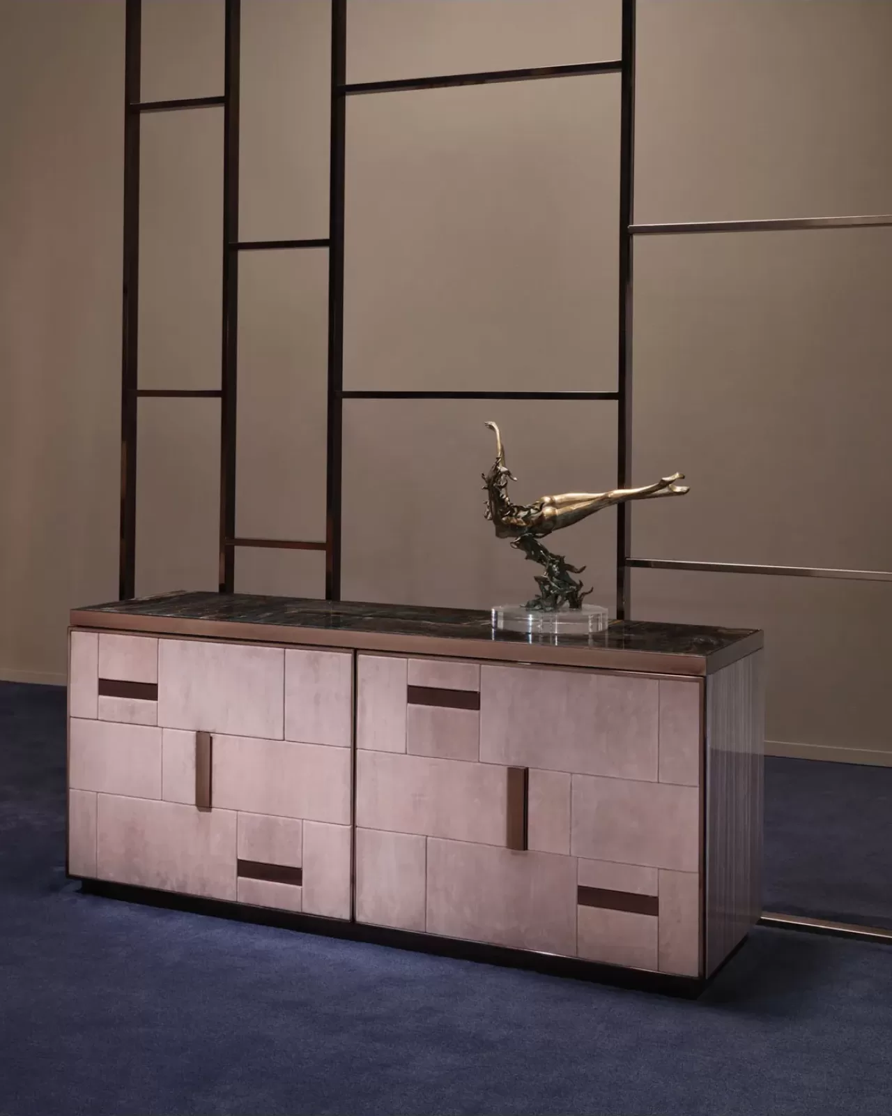Cromo Dresser, Epoque dresser for the bedroom