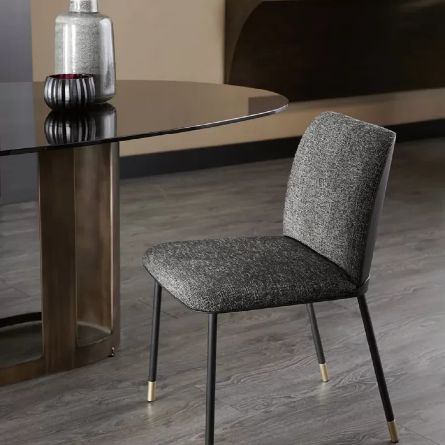 Oasi Dining Table by Cantori, glass dining table, 240 cm wide