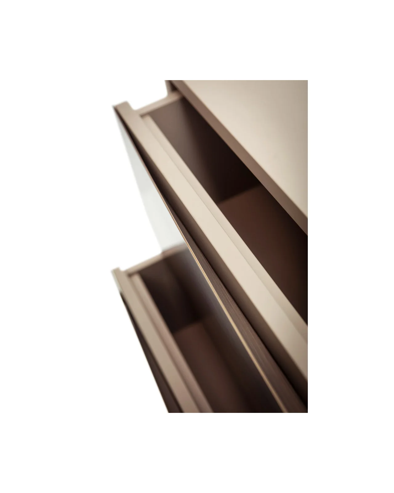 Concetto chest of drawers by Cantori, in an interior setting, photo 4 of 8