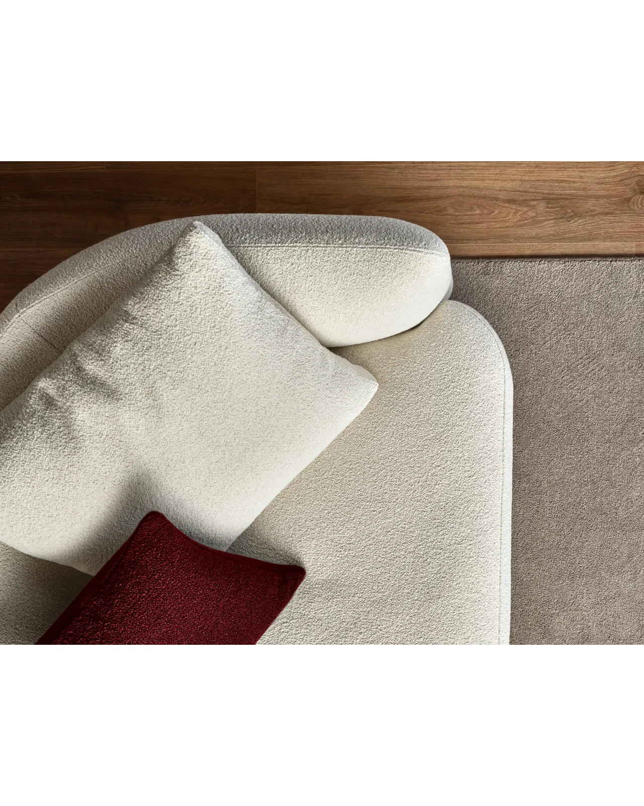 Gabrielle modular sofa by Cantori, in an interior setting, photo 8 of 8