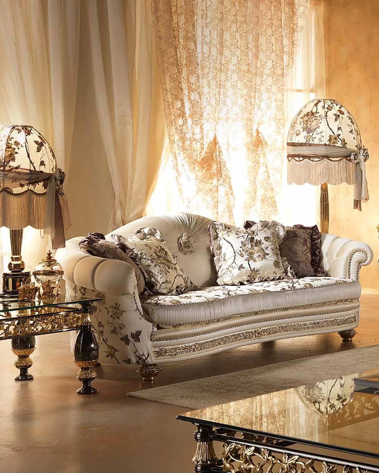Aida Two-Seater Sofa AD072, Cappelletti Aida collection, classic Italian sofa in a classic living room setting, photo 2 of 4