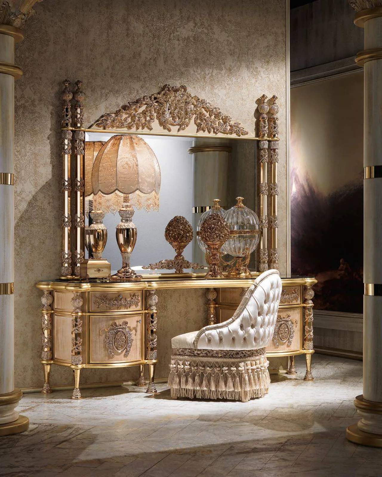 Royal Dressing Table RY003, Cappelletti Royal collection, classic Italian dressing table in a classic bedroom setting, photo 1 of 2