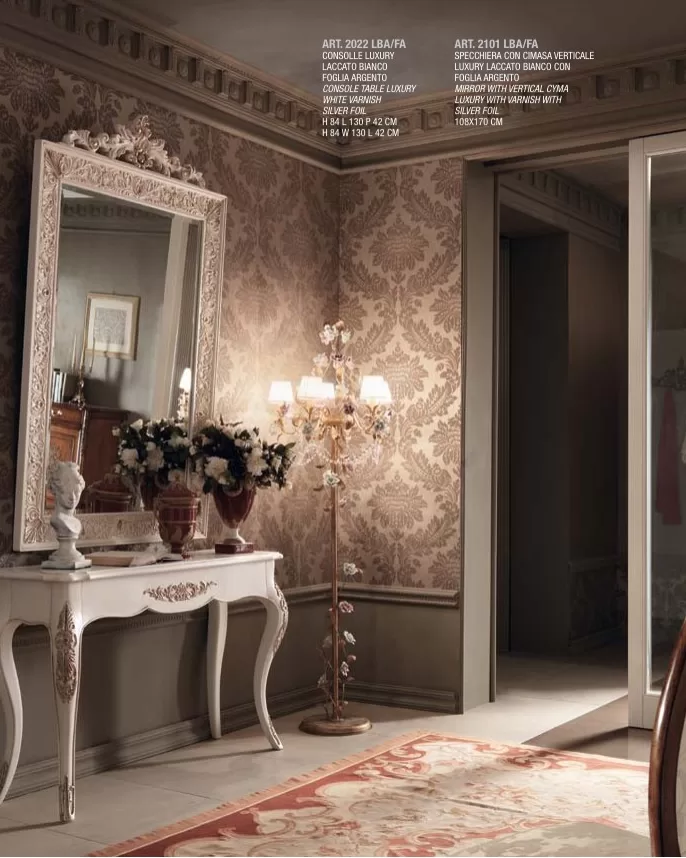 Gran Guardia Rectangular Hand-Carved Mirror with Vertical Crest, Living Room Furniture, in Solid beech and poplar, Veneto classical Italian style, by Francesco Pasi